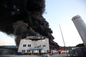 POŽAR FRAGMAT 11 FOTO LJUBO VUKELIČ